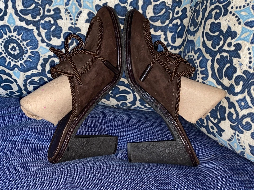 !WOW! Women's Size 9B COACH Jenn Brown Seude Clogs Shoes - Image 3 of 4