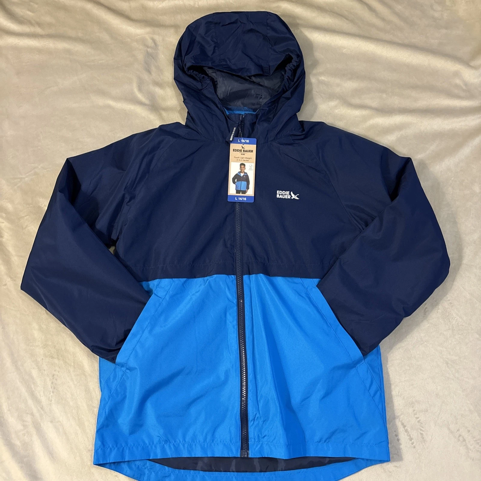 New Eddie Bauer Boys Jacket 3in1 Windbreaker Waterproof Rain Jacket Size 14/16
Opens in a new window