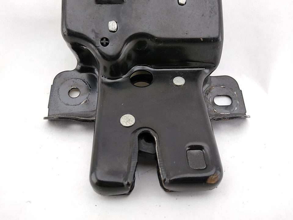 Actuador de cierre de maletero Ford Mustang SN95 cupé compatible con 1999-2004 99 00 01 02 03  Foto 3 de 4
