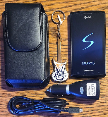 Samsung Galaxy S Captivate SGH-i897 - Gray ( AT&T ) Rare Smartphone - Bundled