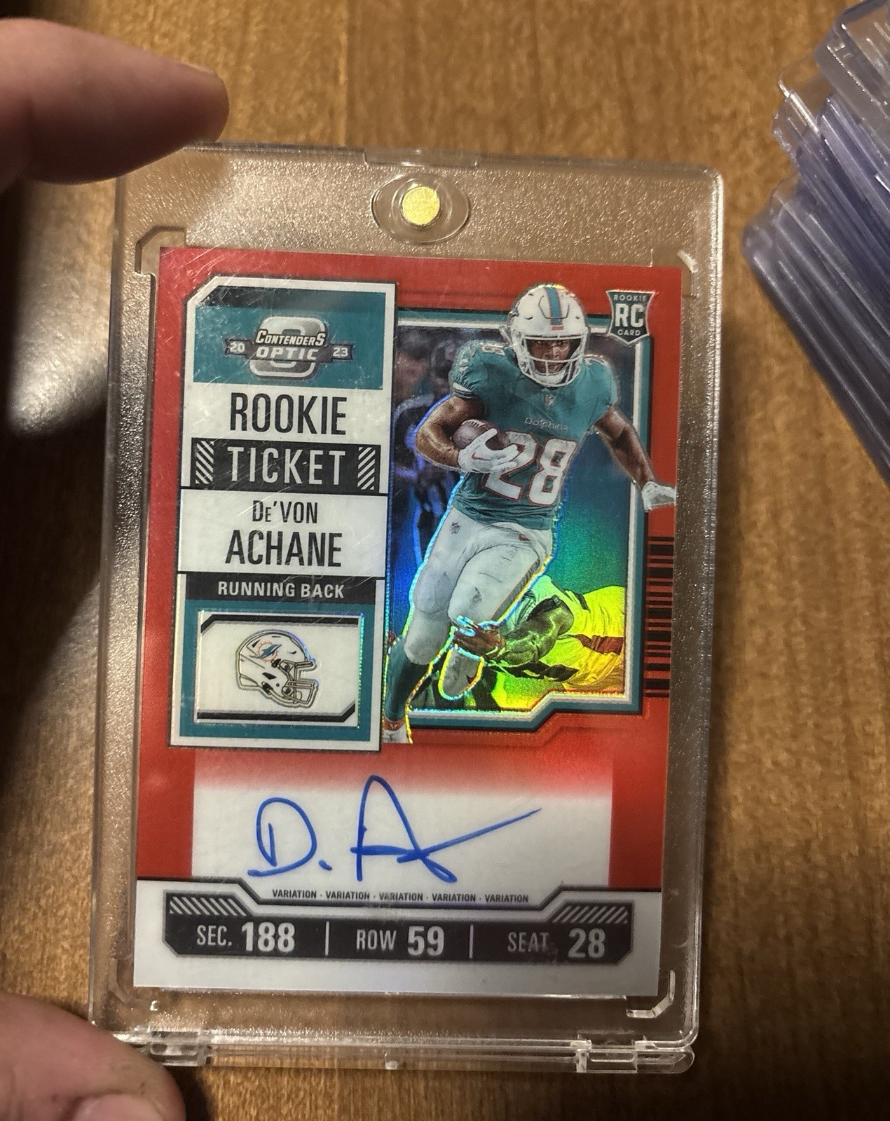 De'Von Achane 2023 Contenders Optic Red Rookie Ticket Variation On Card Auto /99
