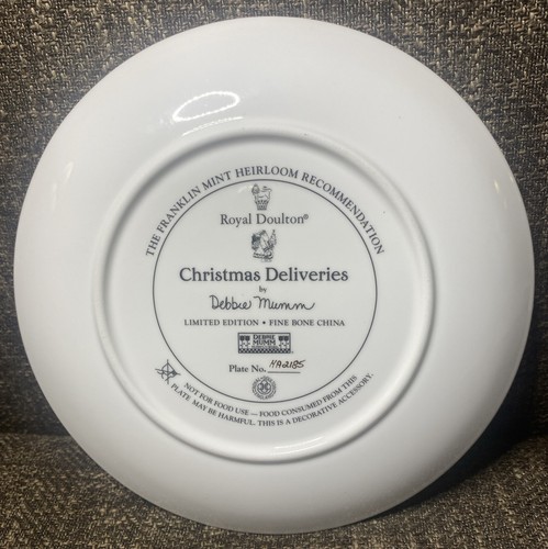 Royal Doulton Debbie Mumm Bone China Set Of 3 Santa Christmas Salad Plates 8" - Picture 7 of 7