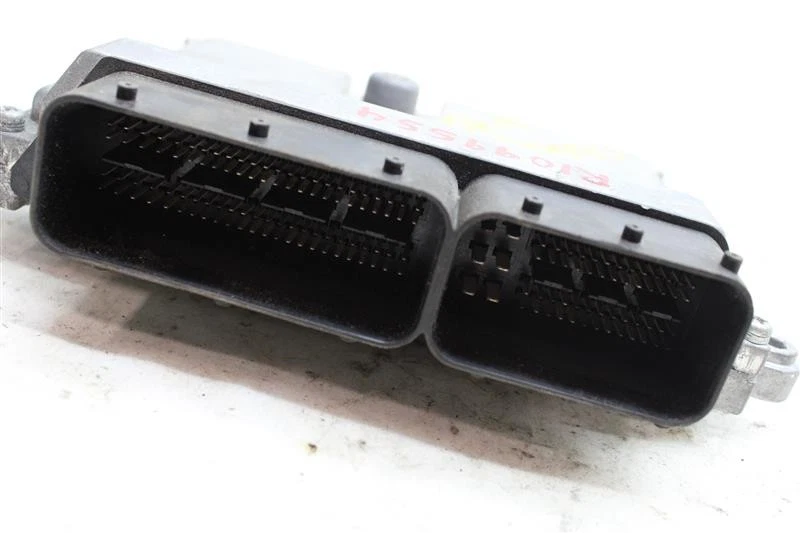 ORDENADOR ECM ECU VOLVO S40 2009 09 2010 10 P31286161 1099554 Foto 4 de 4