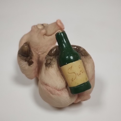 Piggin' Paralytic 1997 By David Corbridge - No Box - Pig Collectable Figurine - Picture 3 of 7