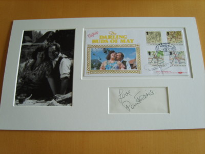 David Jason The Darling Buds Of May Genuine Signed Autographs - UACC / AFTAL.