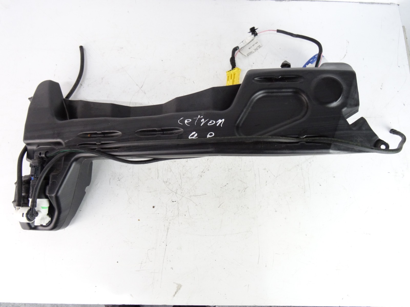 Citroen C4 Picasso MK2 2014 2018 Windscreen Washer Bottle & Pump