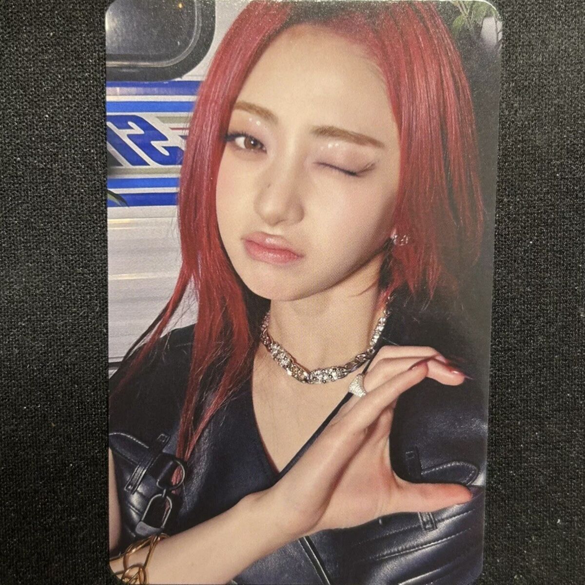 Le Sserafim EASY Hello82 EXCLUSIVE Yunjin Photocard | eBay Le Sserafim EASY Hello82 EXCLUSIVE Yunjin Photocard | eBay