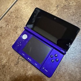 Nintendo 3DS CTR-001 Midnight Purple Portable Gaming Console Stylus Charger US