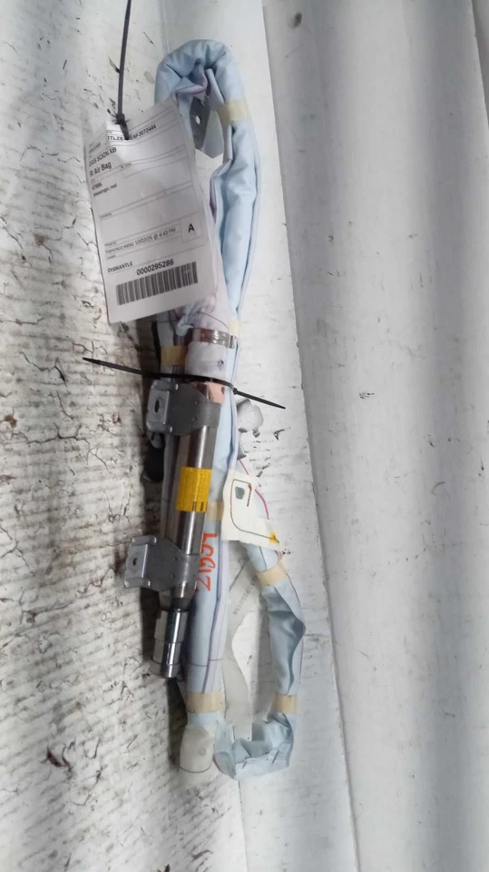 Used Right Curtain Air Bag fits: 2015 Scion XB passenger roof from 1/13 Right Gr Foto 2 de 4