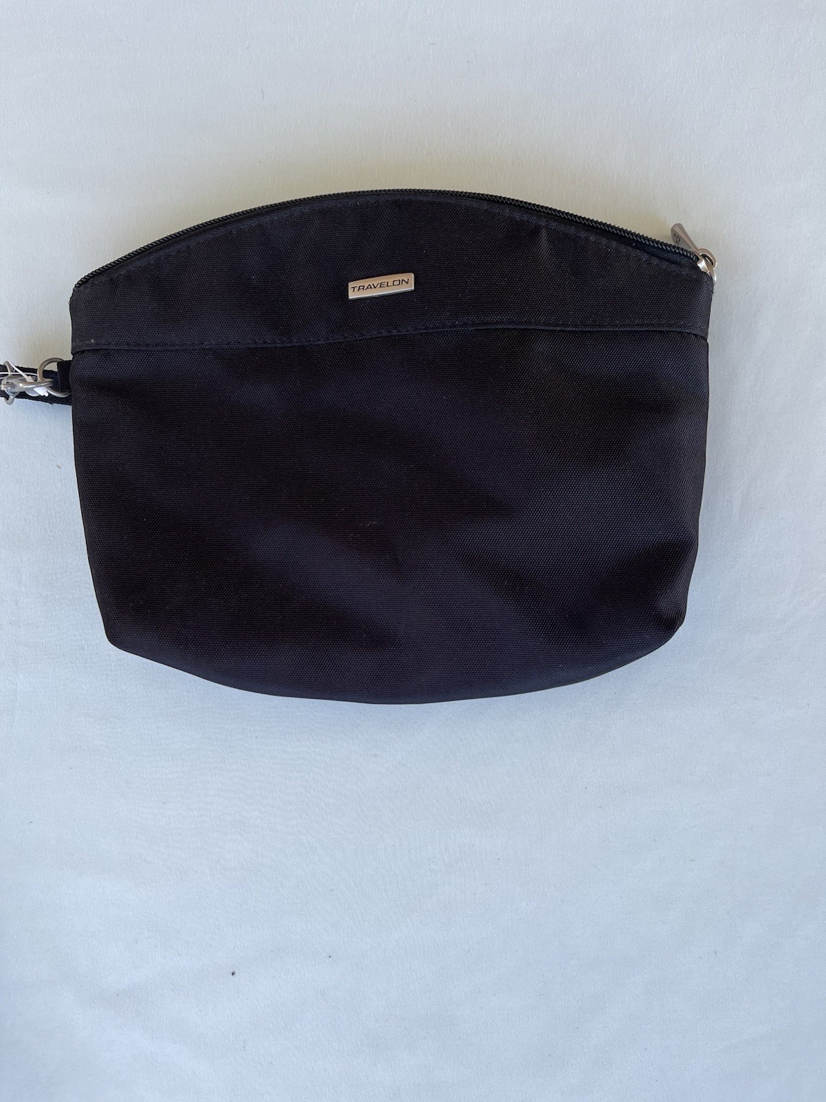 Travelon Black Anti-Theft Wristlet Clutch Purse w/ Strap & LED Light 9&rdquo;x7&rdquo;