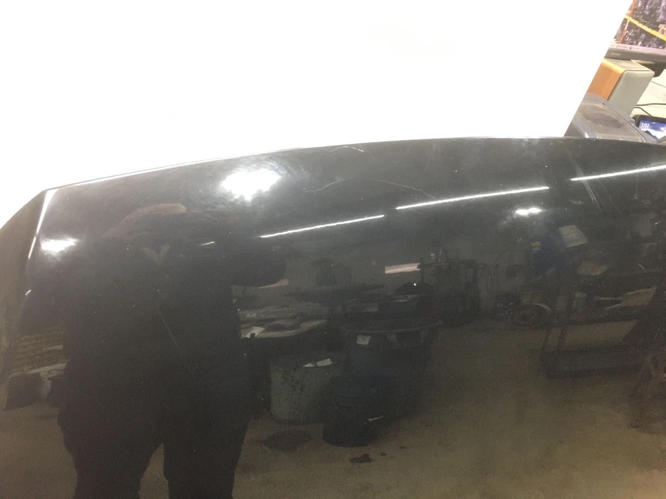 05 VW TOUAREG Hood (No Shipping) Foto 3 de 4