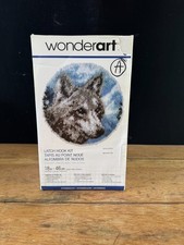 Wonderart Latch Hook Kit Snow Wolf 18" Round Caron 4117 NEW Open Box