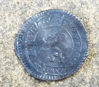 NO RESERVE GENUINE Pewter Elizabeth I Medalet Jetton Metal Detecting Find