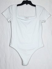 Aritzia Babaton Contour Short Sleeve Square Neck White Body Suit Size Large