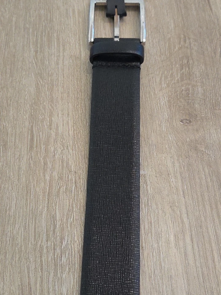 HUGO BOSS 男式皮带 - 100% 牛皮,手工制作,正品 34 码黑色 — 第 2/4 张图片