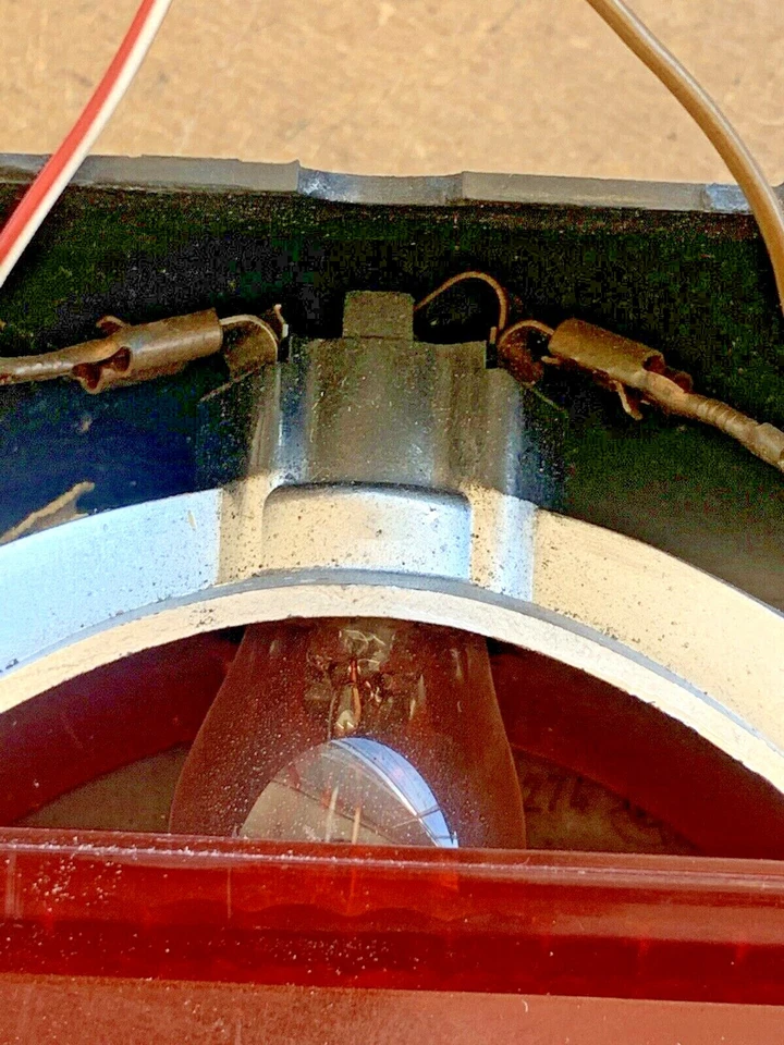 1986-1991 PPORSCHE 944 928 третий тормоз задний фонарь высокое крепление 92863106300 - Изображение 3 из 4