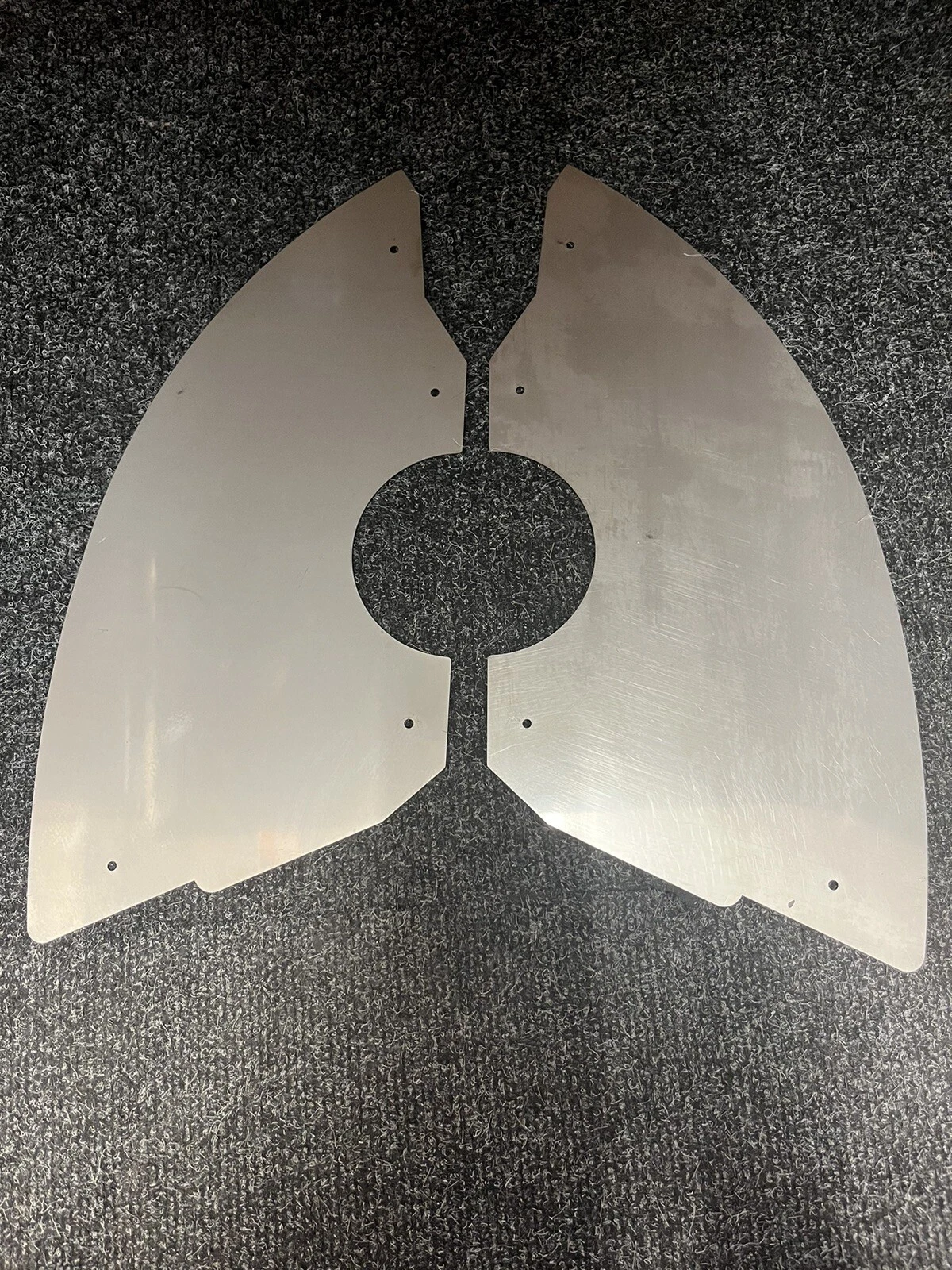 Picture 1 of 1