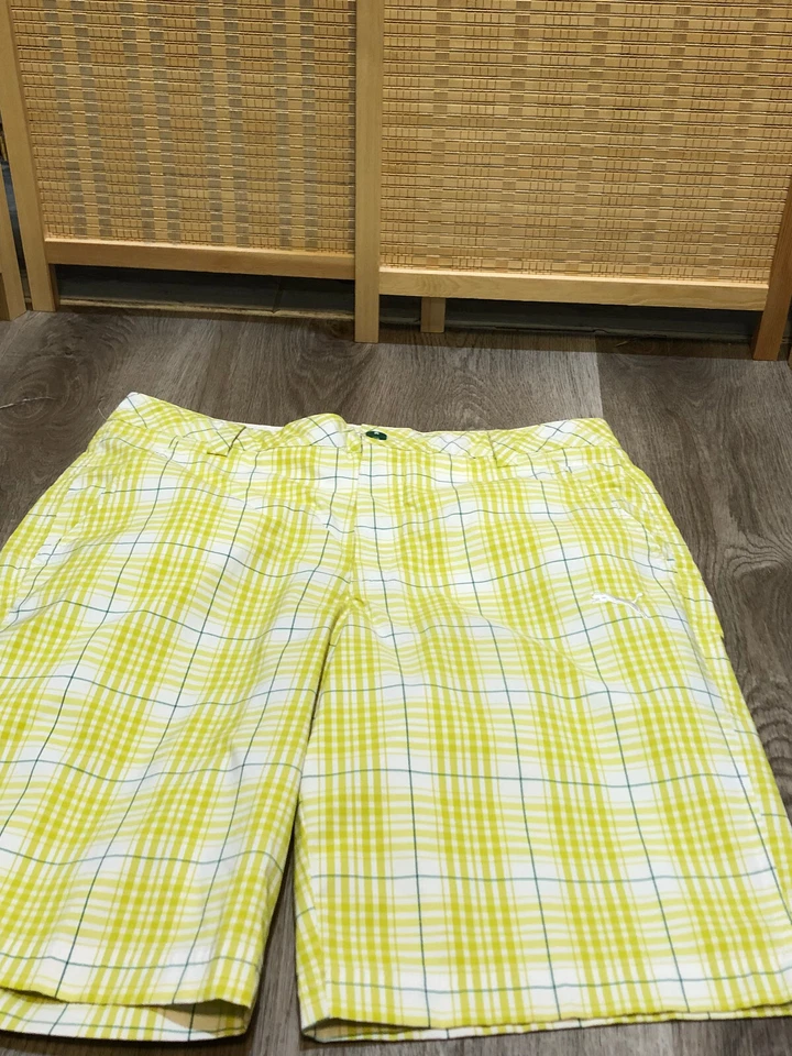 PUMA Golf Shorts Men's Size 32 32" Waist White and Neon Green Striped Plaid 159 - Image 2 of 4