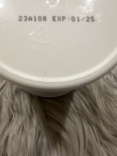 First Aid Beauty Ultra Repair Cream Intense Hydration 14oz - Picture 2 of 2