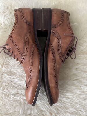 Cole Haan Men display picture 1