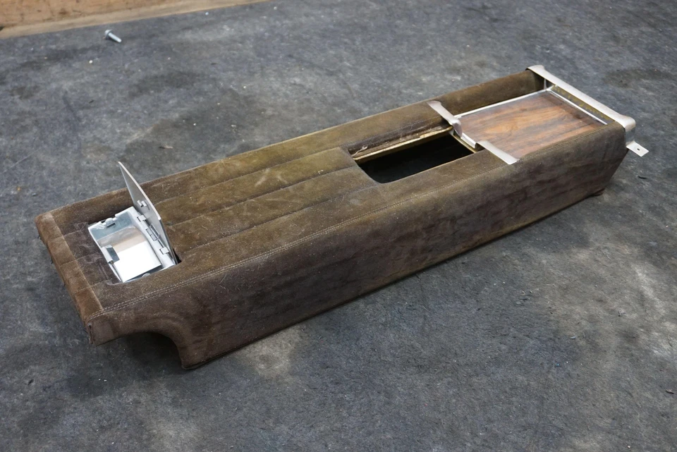 Conjunto de consola central bandeja de cenizas marrón OEM Lotus Elite Eclat 1975-82 *Nota* Foto 3 de 4