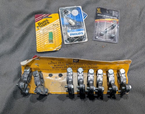 NAPA Extra Heavy Duty Battery Terminals + Buss Fuses 40A + Dome Light Bulbs