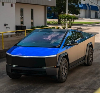 Cybertruck PreCut PPF Paint Protection Film Wrap Color Change Laser Chrome Blue