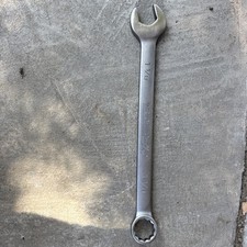 Wright Tool 1136 - Combination Wrench Wrightgrip 2.0 12 Point Satin - 1-18inch Wright Tool 1136 - Combination Wrench Wrightgrip 2.0 12 Point Satin - 1-18inch