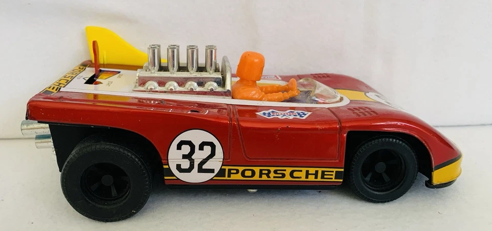 Vintage Daiya Porsche Battery Operated Tin Toy Car, Japanese - Tested & Works - Image 4 of 4