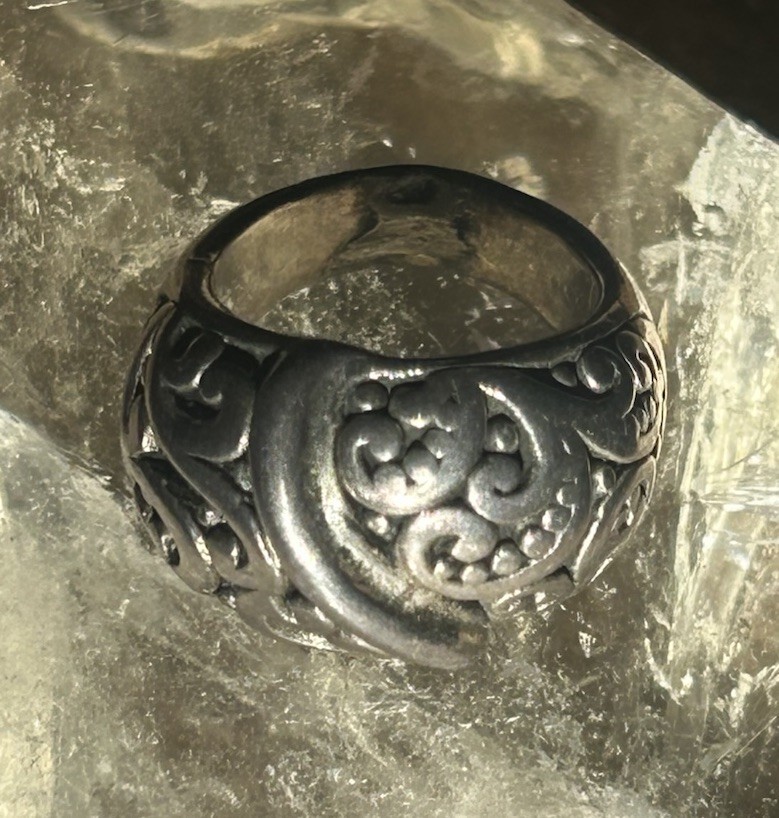 Sterling Silver Scrollwork Cathedral Dome Ring Sz… - image 2