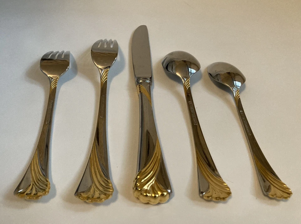 5 Piece place setting LENOX KELLY Gold Accent 18/8  Glossy Stainless Korea - Image 3 of 4