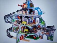Spielzeug-Eisenbahn Riesige Bergmine, 32-tlg.