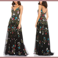NWT $698 Mac Duggal [ 8 ] V Neck Embellished Floral Sequined Gown Black #G1635