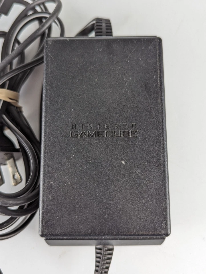 Nintendo Gamecube AC Adapter DOL-002 Genuine OEM Power Supply - Image 2 of 4