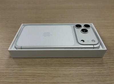 iphone 17 pro max unlocked 1tb new Silver | eBay
