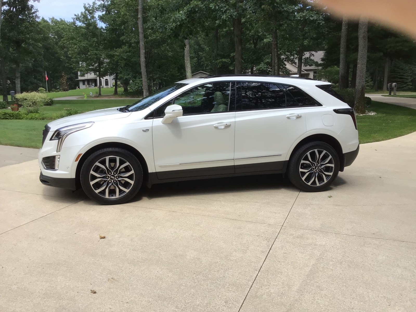 2021 Cadillac XT5 SPORT