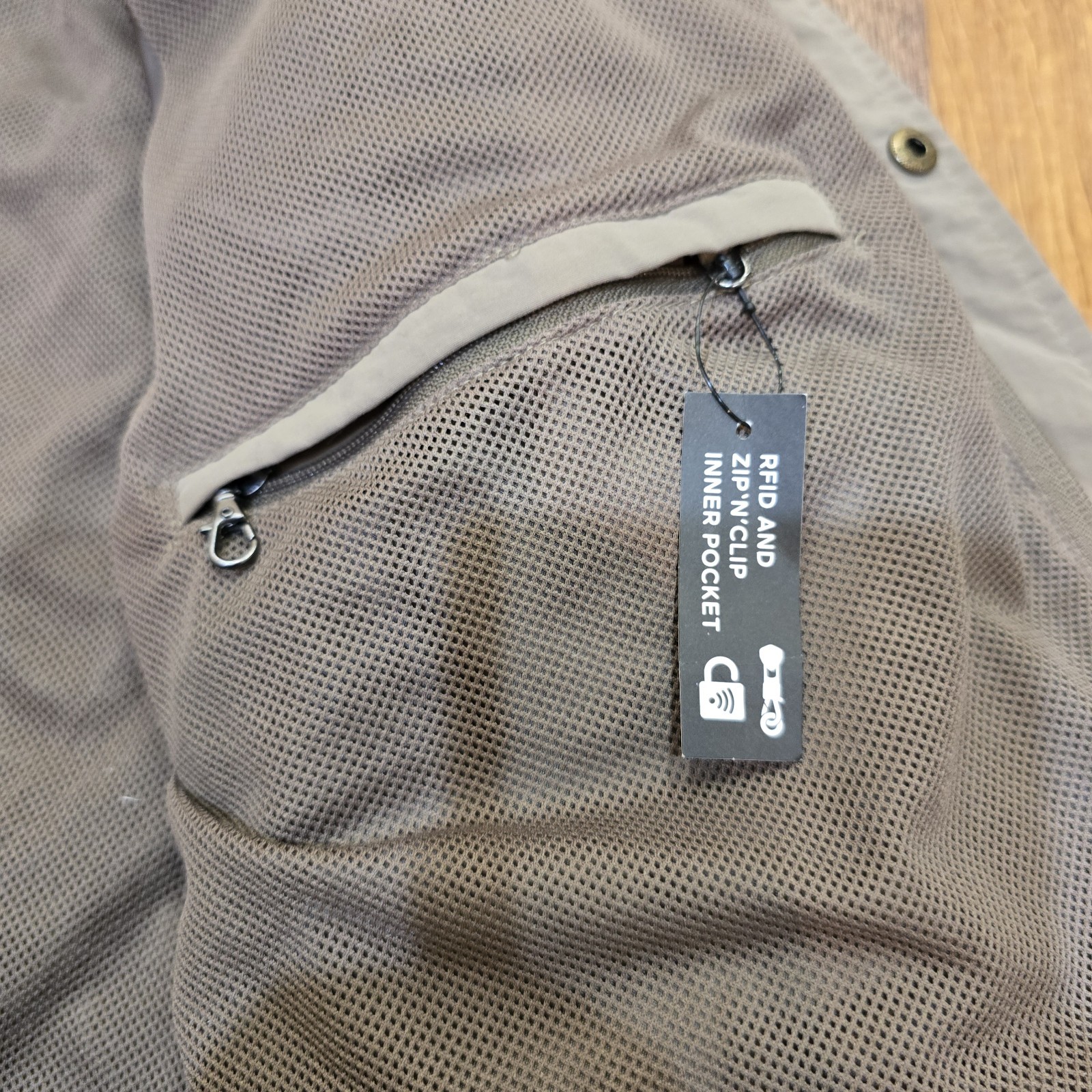 Craghoppers Men Nosilife Adventure Jacket outdoor Fishing jacket size Sm cargo