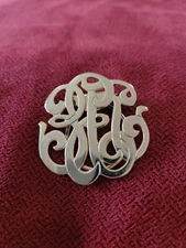 Gold Toned Vintage  Scrolled Scarf Clip