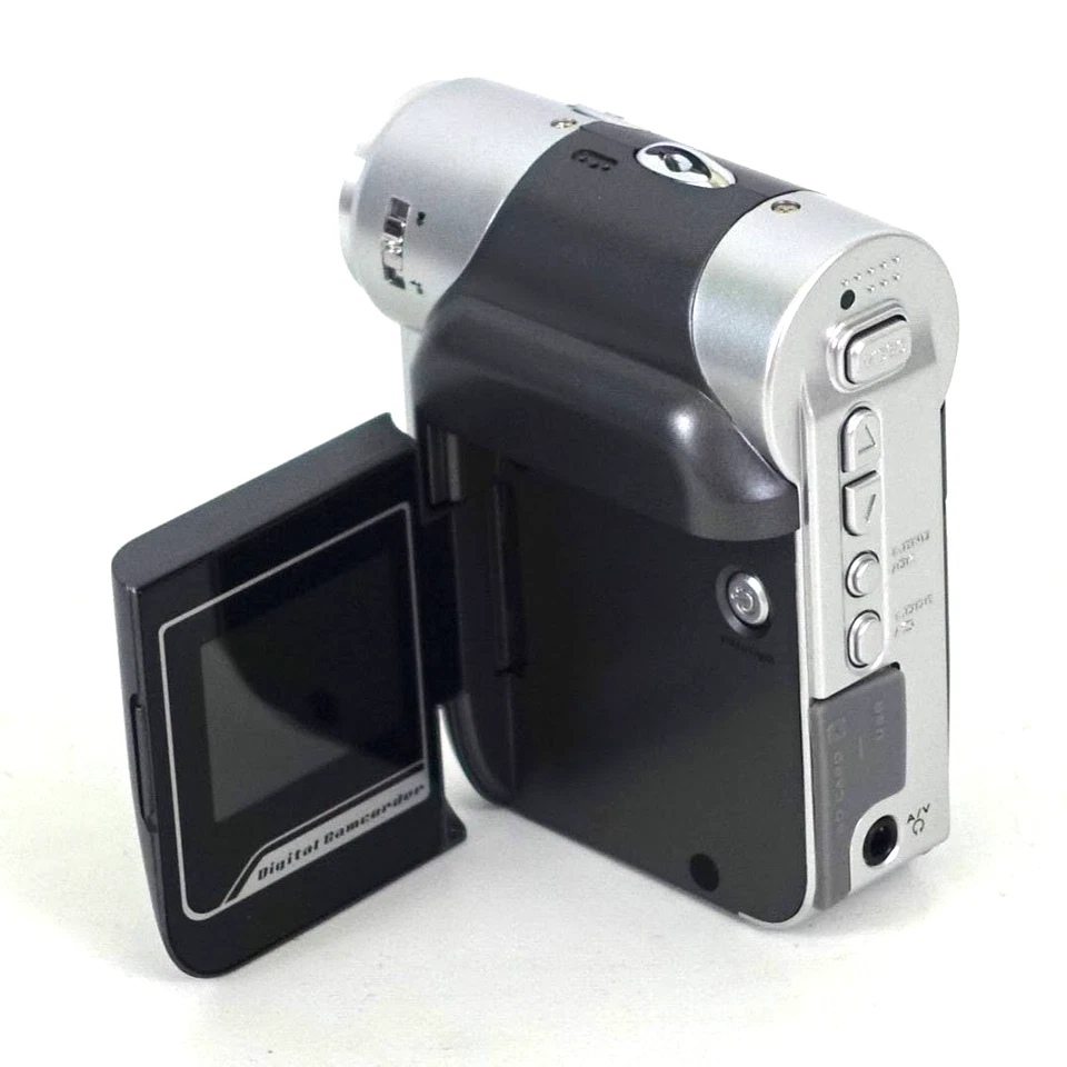 Aiptek IS-DV2 Pocket Camcorder - Image 3 of 3