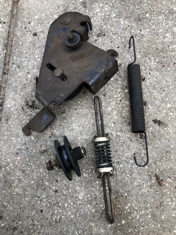 John Deere JD LT160 Belt Tensioner Pulleys/ Idler Pulleys & Belt Guides