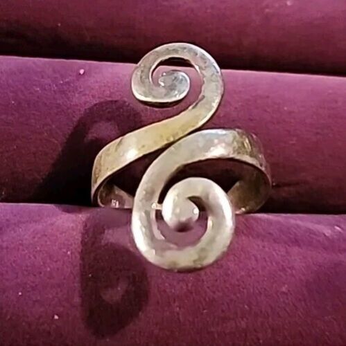 STERLING SILVER TH Swirl DESIGN BAND RING 925 FINE - image 1