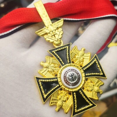 Tie Neck Style Double-Headed Eagle Medal Fine Metal Cross Commemorative Badge