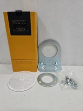 Omron E3K-R10K4-NR Photoelectric Switch 24 to 240 VDC - NEW - FREE SHIPPING!