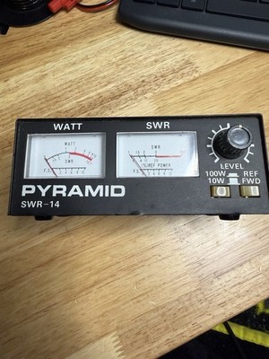 Pyramid SWR-14  Power Field Strength Meter Gold Series 10 & 100 Watts Tested