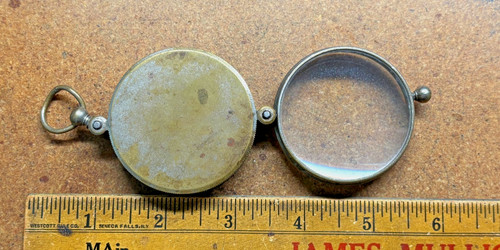 Antique 2" Round Fold Flip Out POCKET MAGNIFYING GLASS LOUPE Brass 1890s-1900