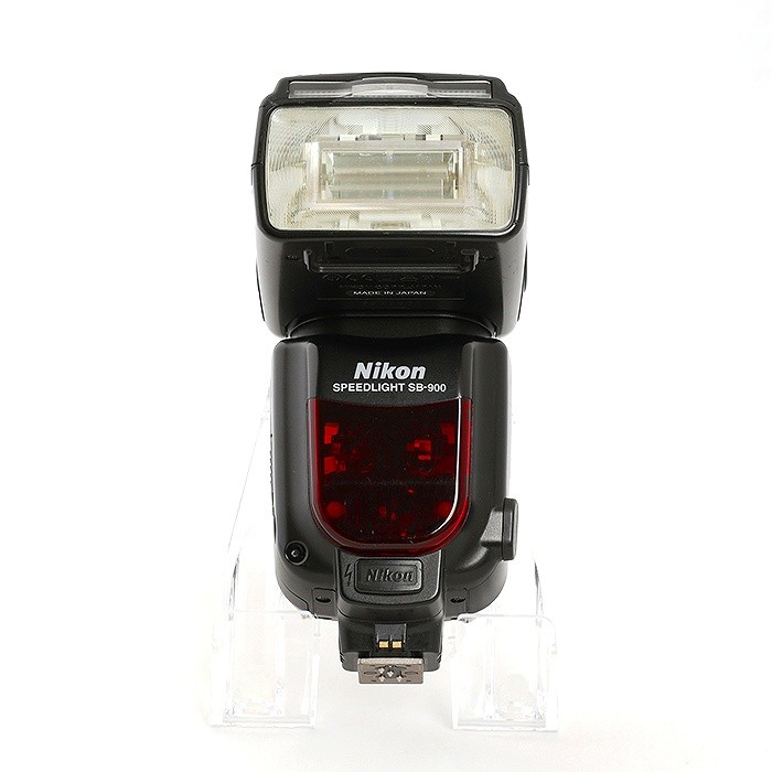 Nikon SB-900 Speedlight with Accessories Excellent Condition JAPAN