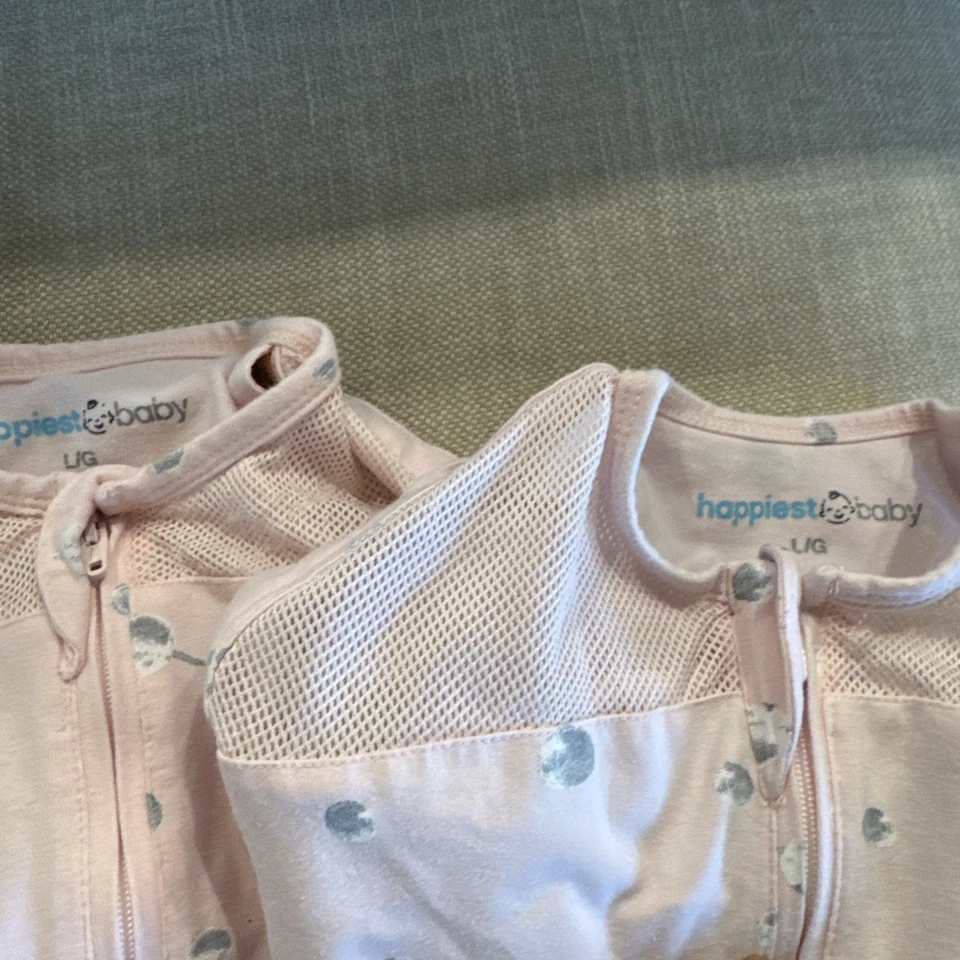 Lot of 6 Snoo Happiest Baby Sleep Sacks (Small, Medium, Large) and Fitted Sheet - Image 4 of 4