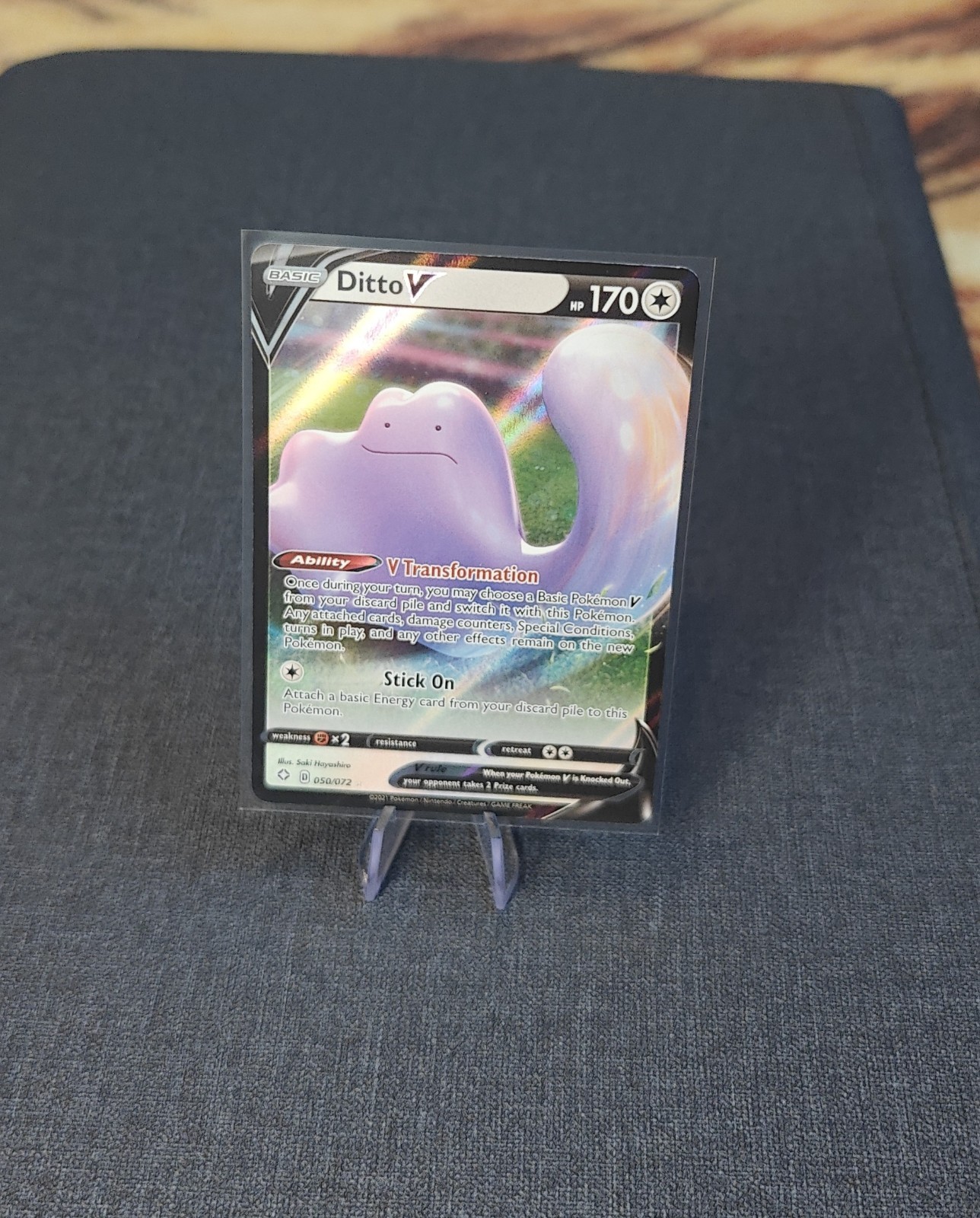 Pokémon Card Ditto V  50/72 Shining Fates TCG