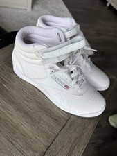 Size 7.5 - Reebok Classics Women Freestyle Hi White - 7 1/2