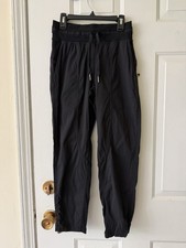 Lululemon Dance Studio Crop Pants Black Women s Size 2 Unlined Pockets